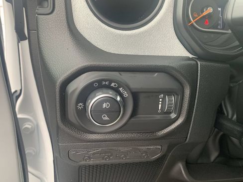 New 2026 Jeep Gladiator Sport AWD/4WD image 14