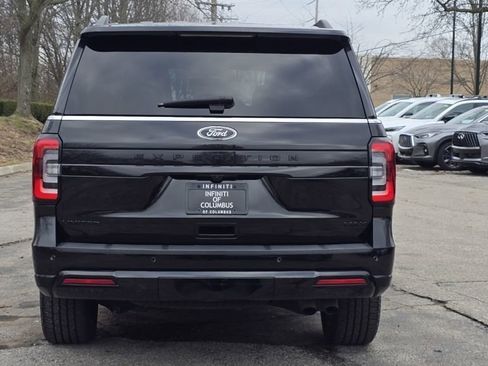 Used 2022 Ford Expedition Max Limited image 16