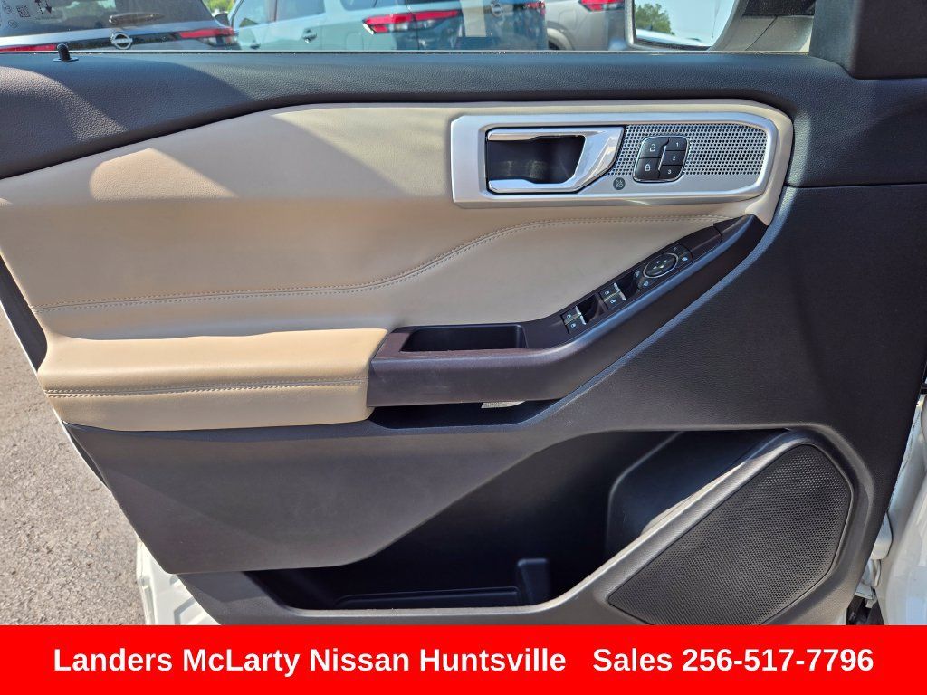 Used 2020 Ford Explorer Limited w/ Class III Trailer Tow Package AWD/4WD image 22