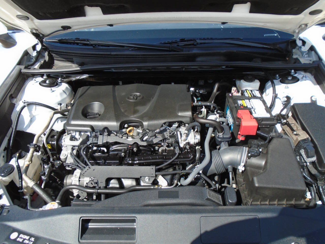 Used 2023 Toyota Camry LE FWD image 17