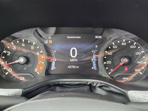 Certified 2022 Jeep Compass Latitude w/ Sun and Sound Group AWD/4WD image 19