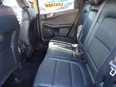 Used 2020 Ford Escape SEL AWD/4WD image 8