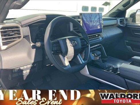 New 2026 Toyota Sequoia Platinum image 7