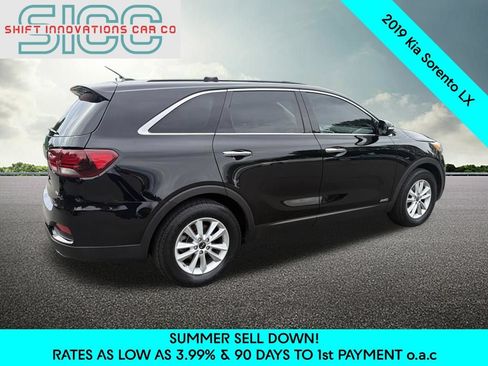 Used 2019 Kia Sorento AWD V6 image 6