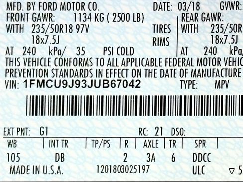 Used 2018 Ford Escape Titanium image 44