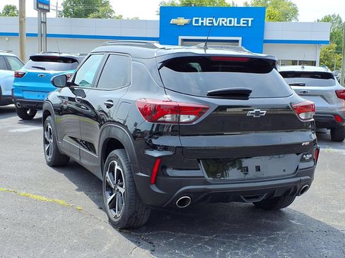 Used 2021 Chevrolet TrailBlazer RS w/ Technology Package AWD/4WD image 2