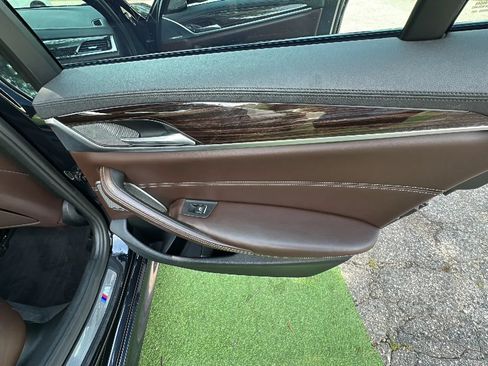Used 2017 BMW 540i xDrive AWD/4WD image 24