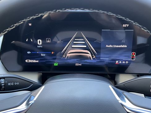 New 2026 Chevrolet Equinox EV LT image 29