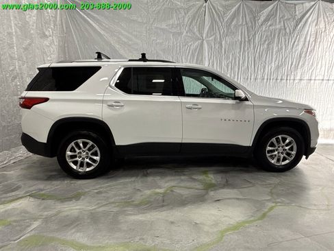 Used 2018 Chevrolet Traverse LT image 14