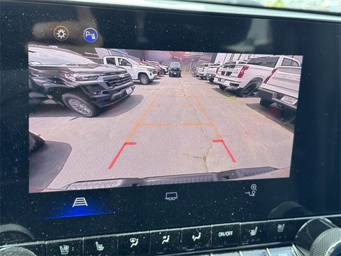 New 2025 Chevrolet Colorado Z71 w/ Z71 Convenience Package 2 image 17