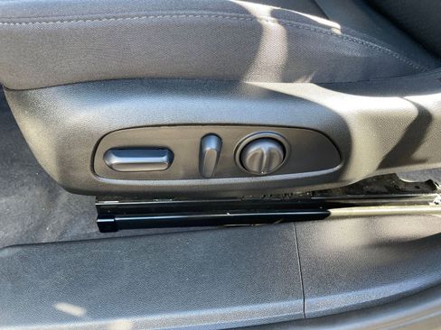 Used 2024 Chevrolet Malibu LT image 23