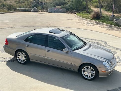 Used 2003 Mercedes-Benz E 500 Sedan image 18