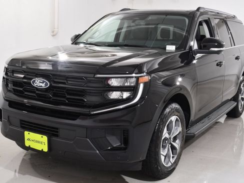 New 2027 Ford Expedition Max Active AWD/4WD image 2