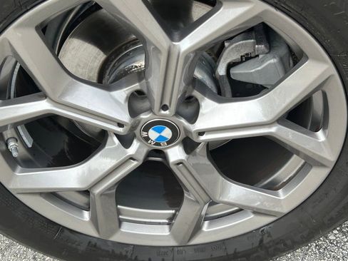 Used 2024 BMW X3 xDrive30i image 16