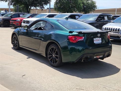 Used 2020 Toyota 86 image 7