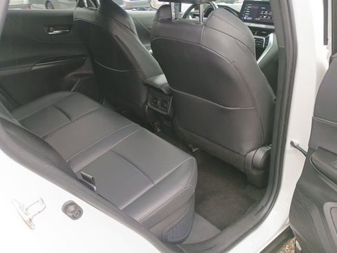 Used 2024 Toyota Venza Nightshade AWD/4WD image 17