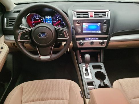 Used 2018 Subaru Outback 2.5i AWD/4WD image 22