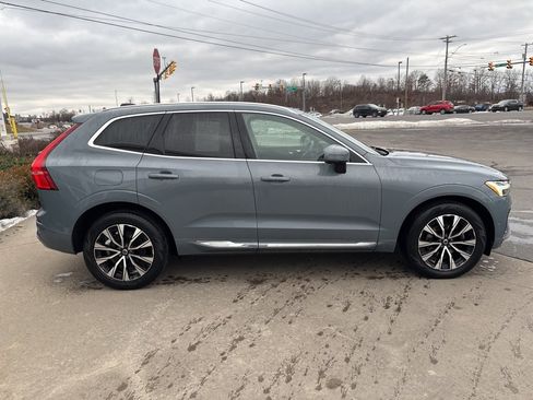 Certified 2023 Volvo XC60 B5 Plus w/ Climate Package image 5