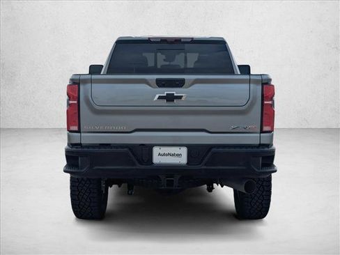 New 2026 Chevrolet Silverado 2500 ZR2 AWD/4WD image 8