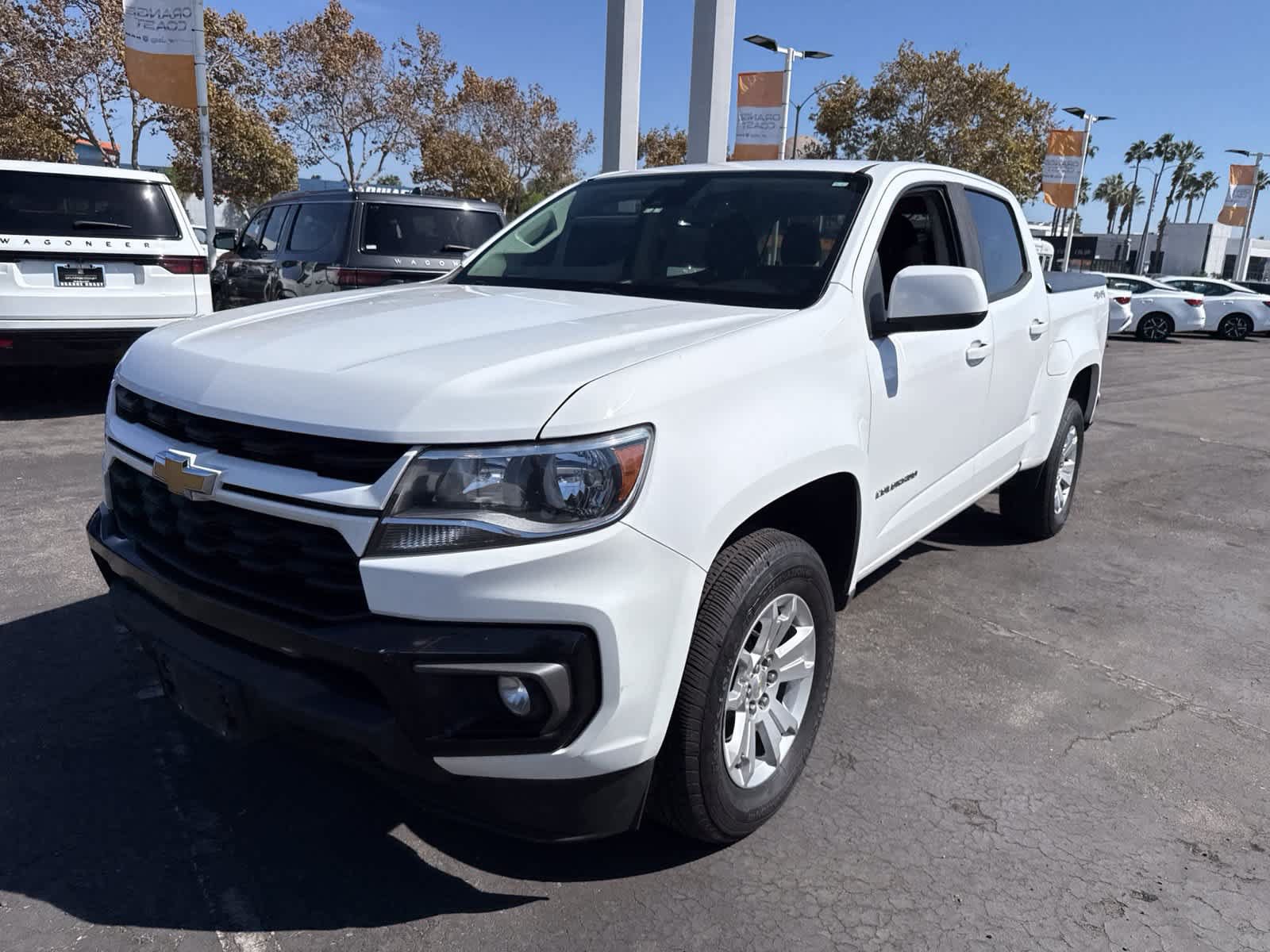 Used 2022 Chevrolet Colorado LT w/ Safety Package AWD/4WD image 1