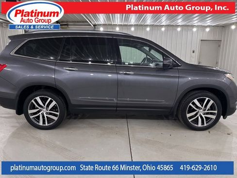 Used 2017 Honda Pilot Elite image 6