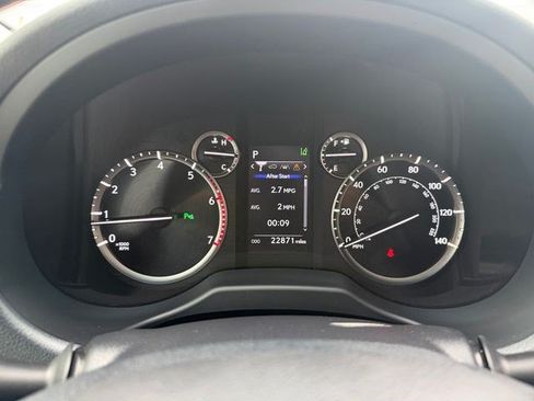 Used 2022 Lexus GX 460 Premium AWD/4WD image 14