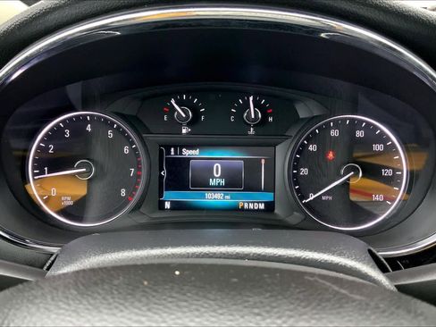 Used 2018 Buick Encore Essence image 25