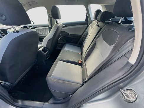 Certified 2023 Volkswagen Taos S FWD image 22
