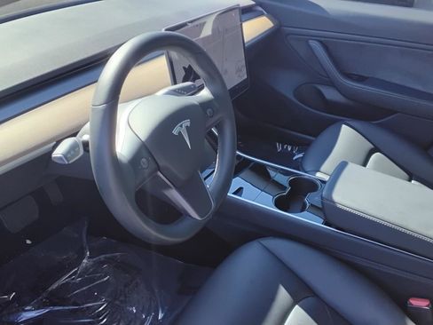 Used 2018 Tesla Model 3 Long Range image 17