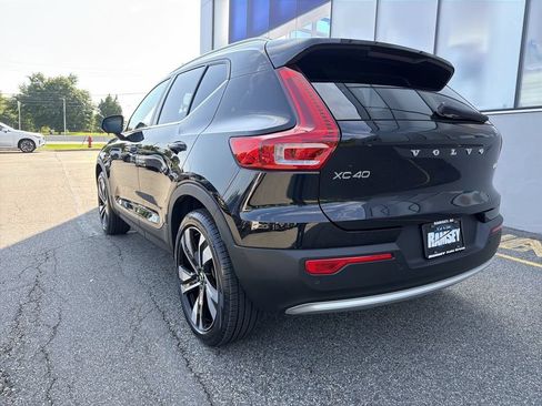 Certified 2023 Volvo XC40 B5 Ultimate w/ Climate Package AWD/4WD image 6