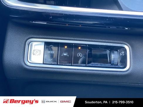 Certified 2025 Buick Envision Preferred image 20