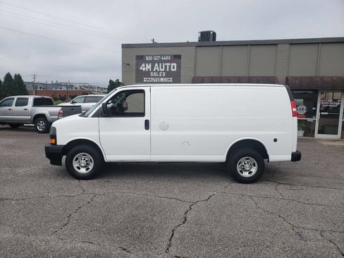 Used 2021 Chevrolet Express 2500 w/ Driver Convenience Package image 1