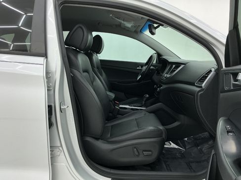 Used 2016 Hyundai Tucson Limited FWD image 15