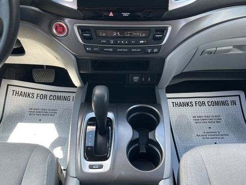 Used 2016 Honda Pilot EX image 16