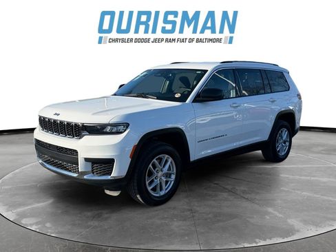Used 2023 Jeep Grand Cherokee L Laredo image 2