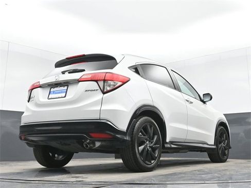 Used 2022 Honda HR-V Sport image 47