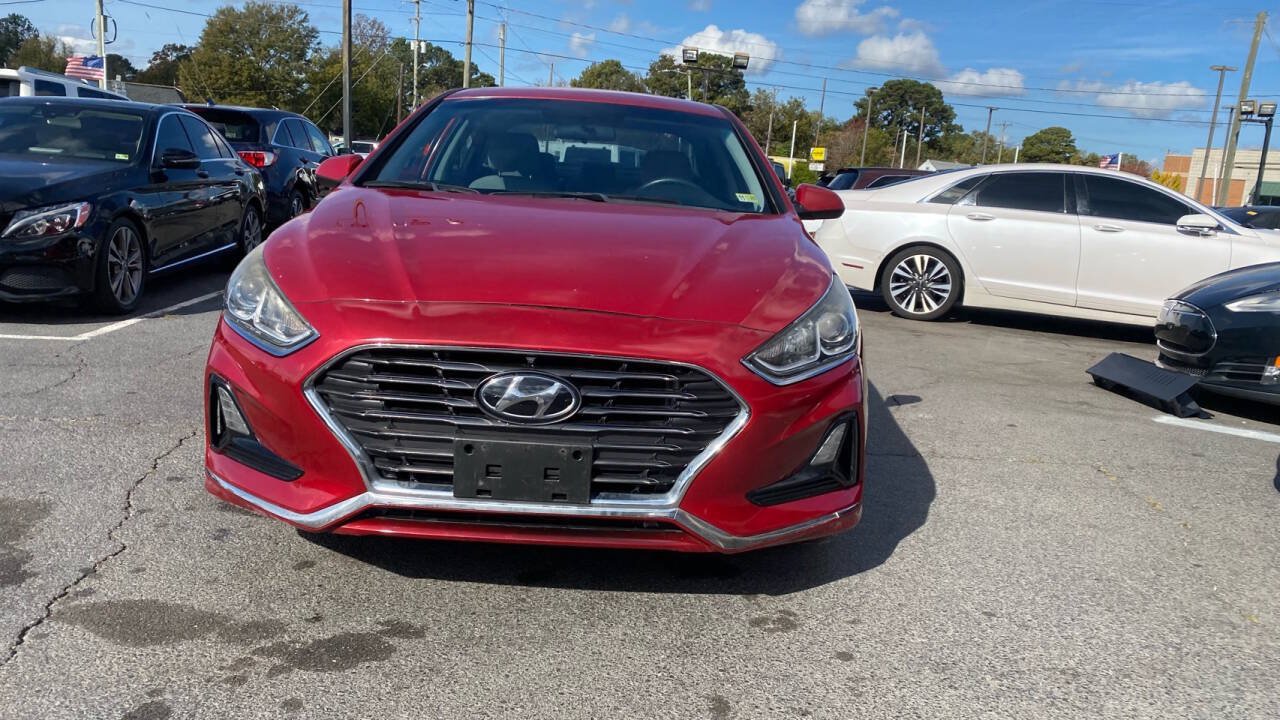 Used 2018 Hyundai Sonata SE FWD image 3