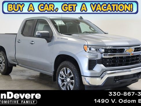 Used 2025 Chevrolet Silverado 1500 LT AWD/4WD image 1
