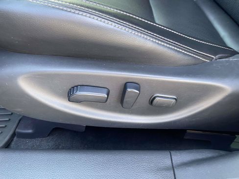 Used 2022 Nissan Maxima SV w/ Floor Mat Group FWD image 13