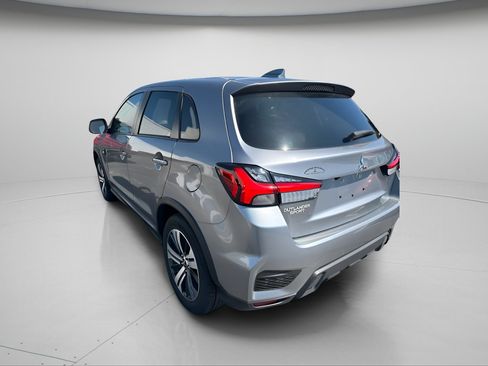 Used 2024 Mitsubishi Outlander Sport AWD image 13