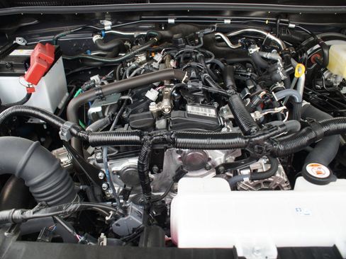 Certified 2025 Toyota 4Runner TRD Off-Road Premium w/ Tow Technology Package image 27