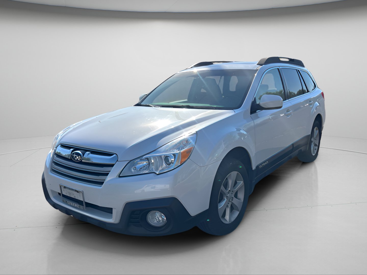 Used 2013 Subaru Outback 2.5i Premium AWD/4WD image 14