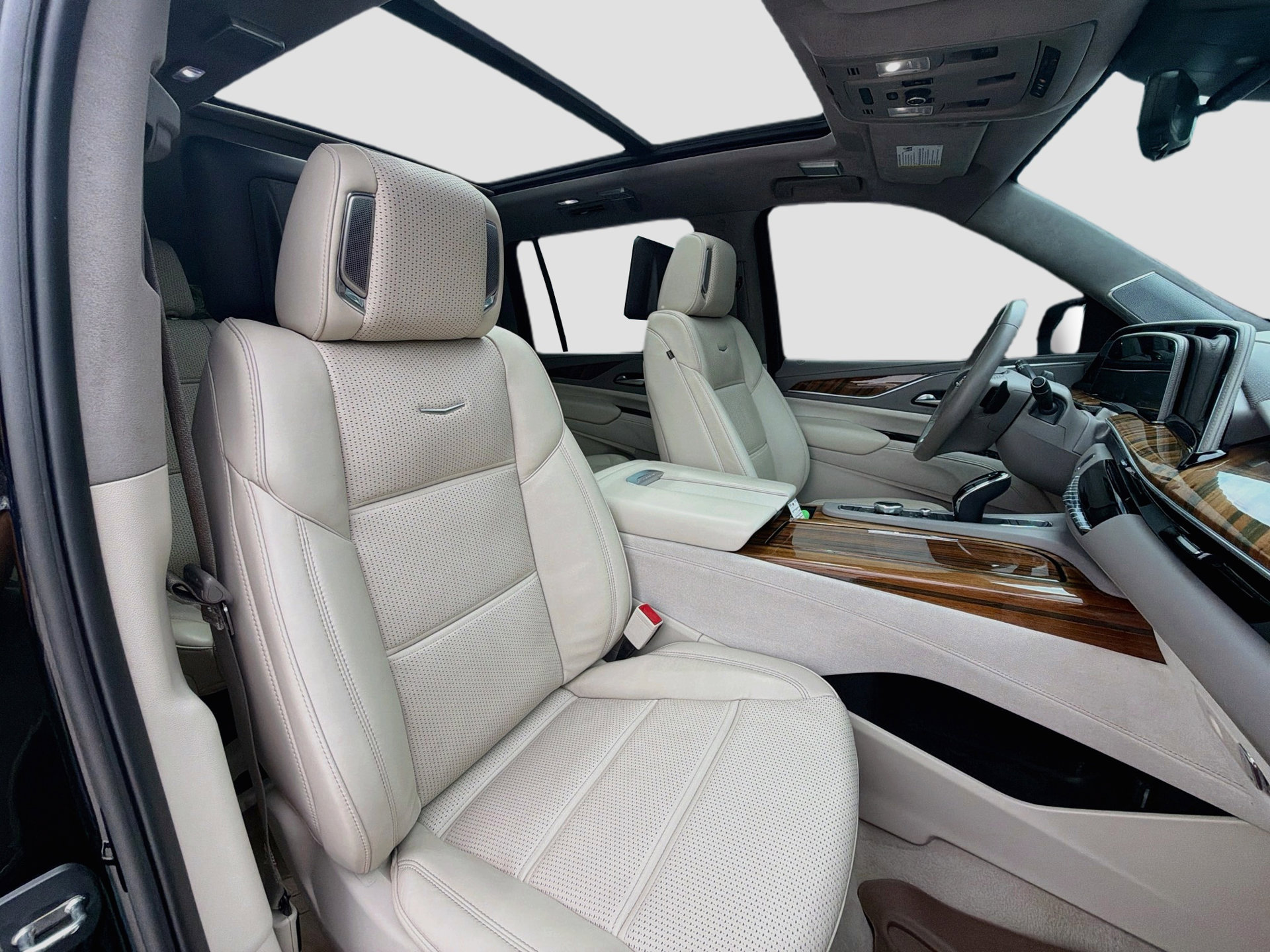 Certified 2023 Cadillac Escalade ESV Sport Platinum w/ LPO, ONYX Package RWD image 18