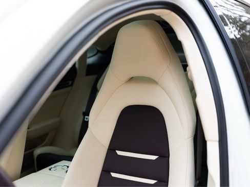 Used 2023 Porsche Panamera Turbo S Executive image 6