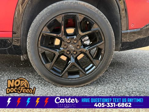 Used 2024 Chevrolet Traverse RS w/ LPO, Floor Liner Package AWD/4WD image 11
