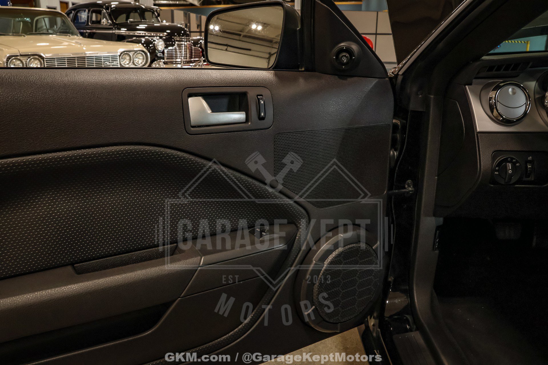 Used 2006 Ford Mustang GT Premium RWD image 99