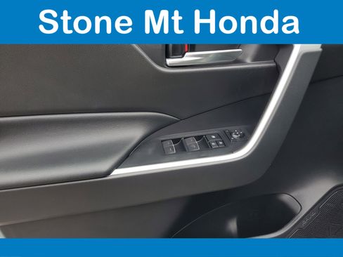 Used 2022 Toyota RAV4 XLE image 20