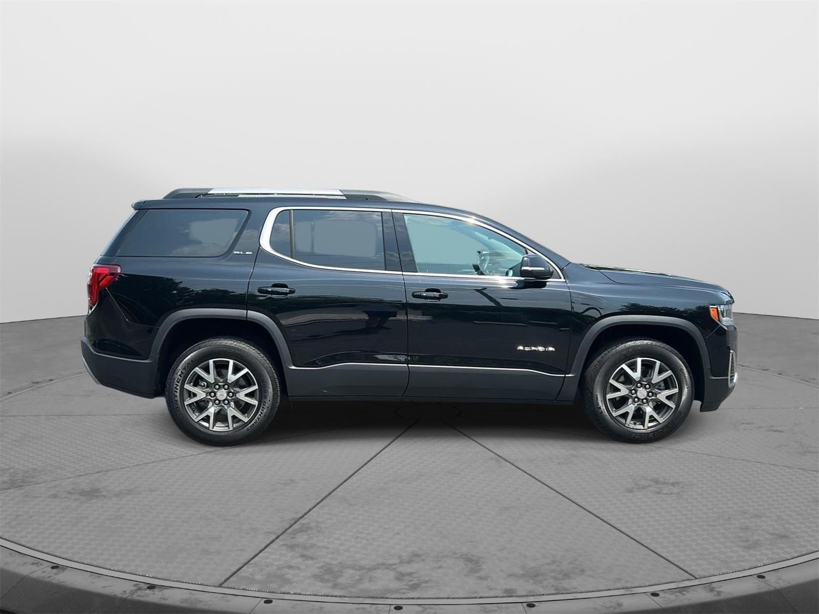 Used 2023 GMC Acadia SLE w/ Driver Convenience Package AWD/4WD image 7
