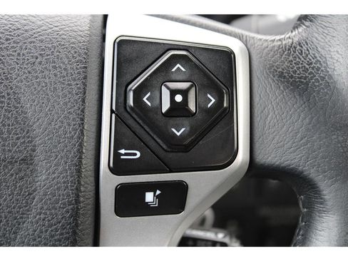 Used 2019 Toyota Tundra Limited image 19