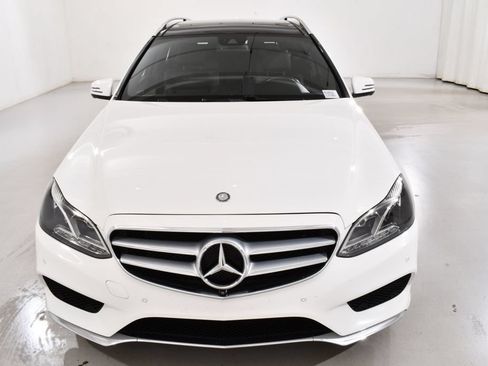 Used 2015 Mercedes-Benz E 350 4MATIC Wagon w/ Premium 1 Package image 3